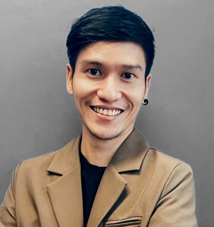 เสฎฐวุฒิ ประสิทธิ์ - General Manager