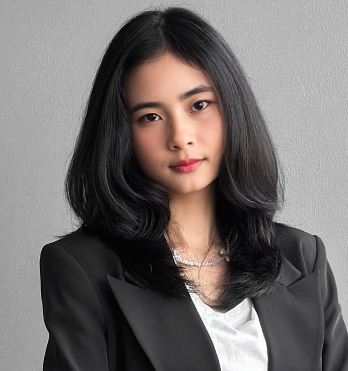 นัฐชนันธ์ รัตนนิพนธ์ - Client & Partner Manager